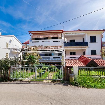 Apartments Branka Пунат Экстерьер фото